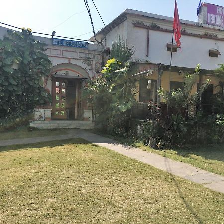Hotel Heritage Sanyam Nāhan Екстериор снимка