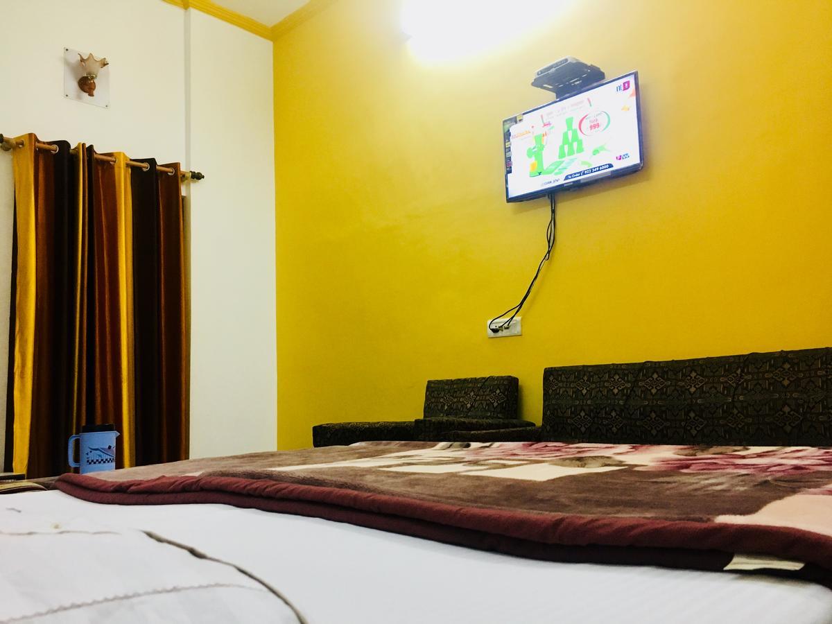 Hotel Heritage Sanyam Nāhan Екстериор снимка