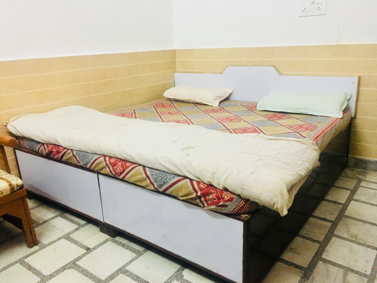 Hotel Heritage Sanyam Nāhan Екстериор снимка