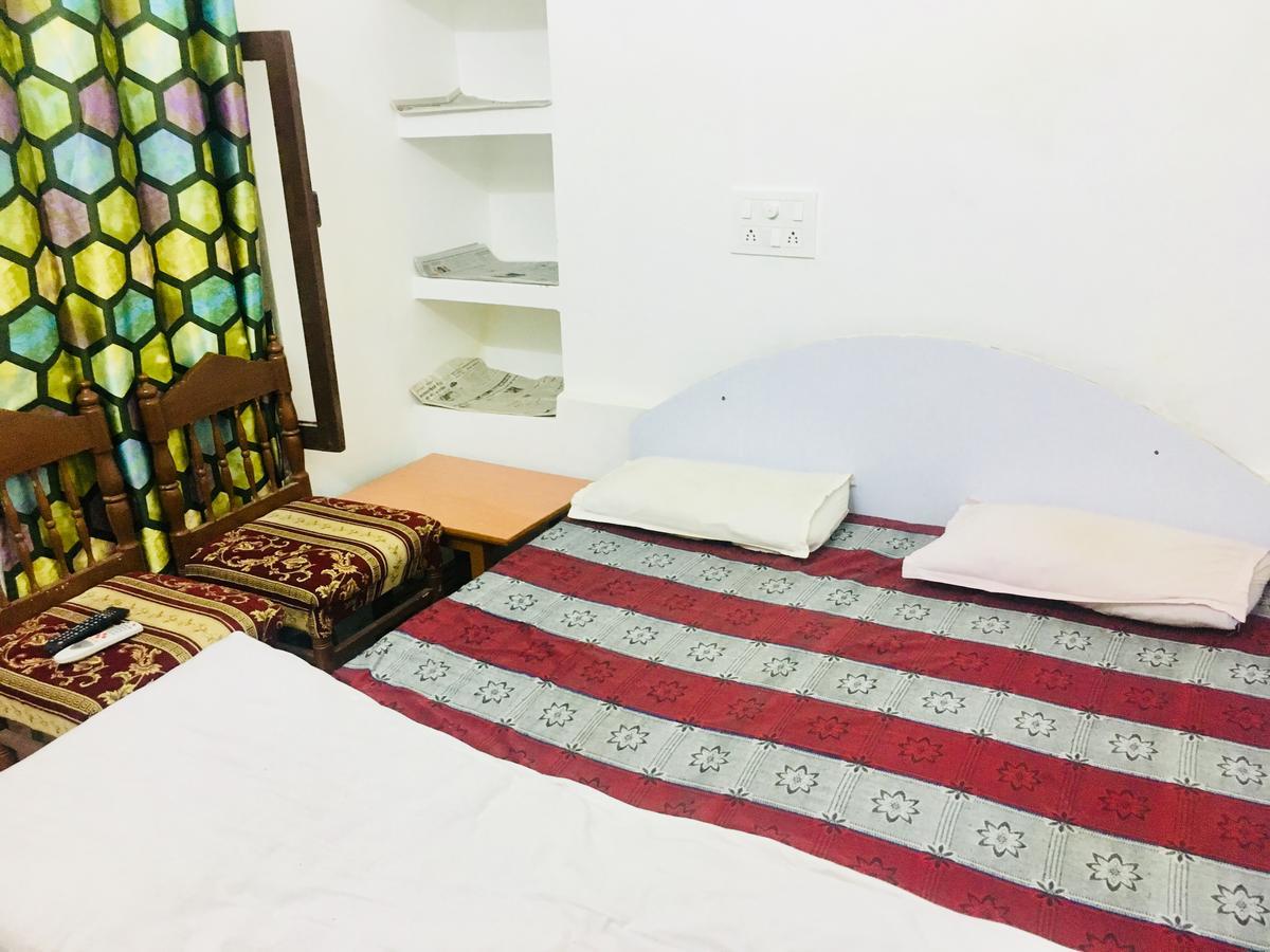 Hotel Heritage Sanyam Nāhan Екстериор снимка